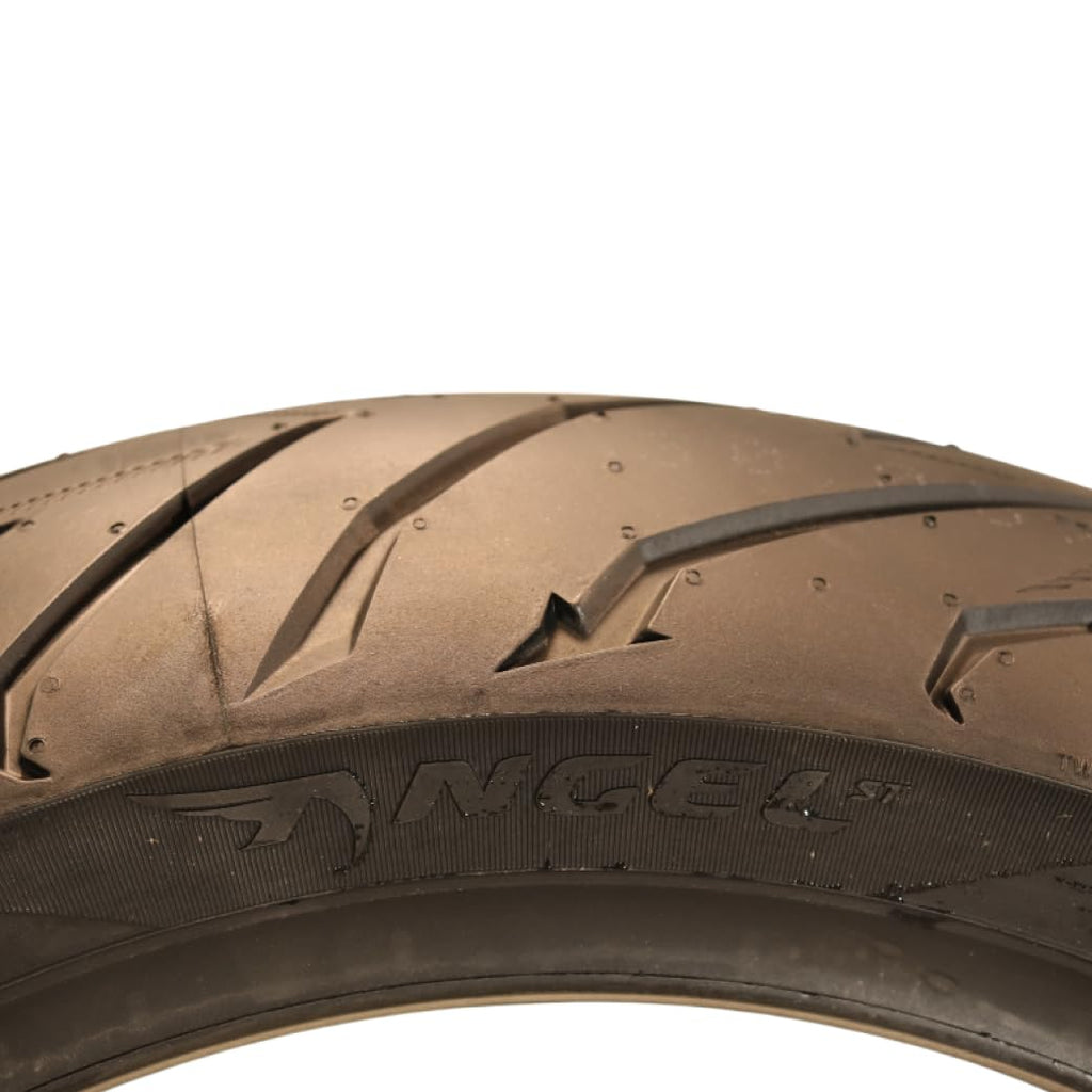 190/55ZR17 Rear Motorcycle Tire F940046
