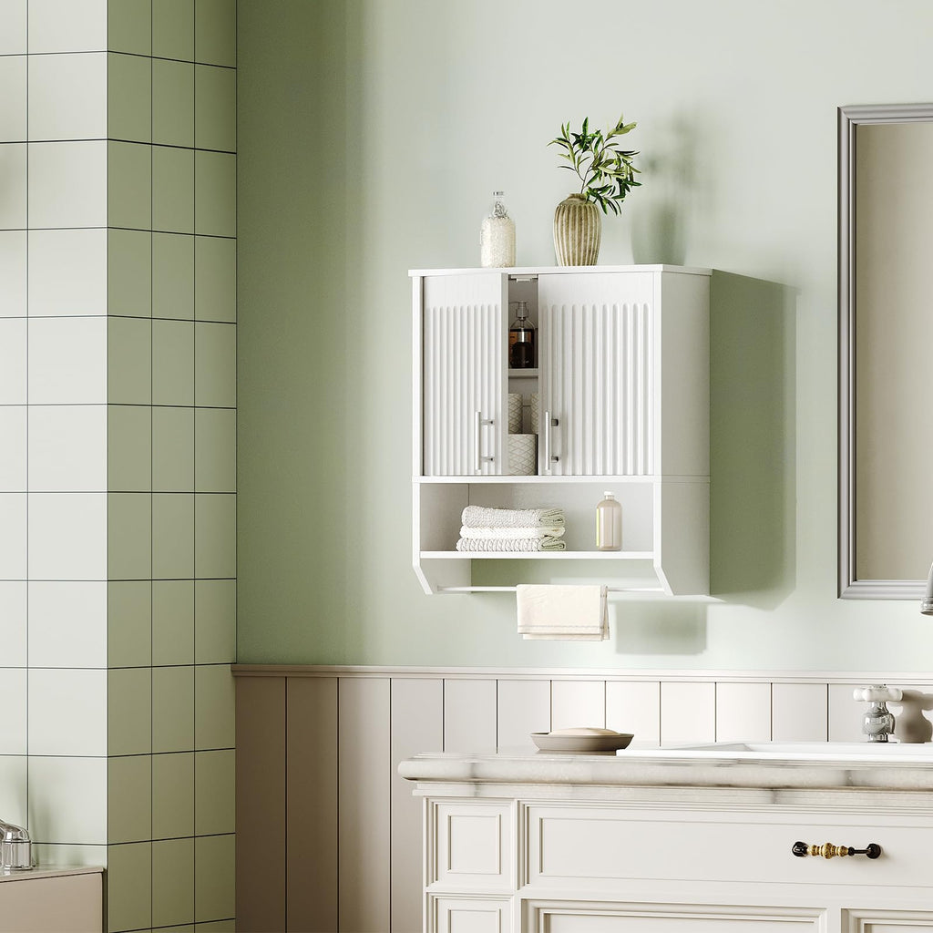 White Fluted Bathroom Wall Cabinet with Towel Rack P974