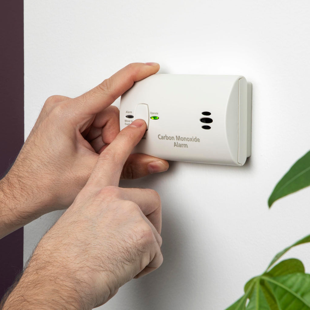 Carbon Monoxide Detector, AA Battery Powered, 85 dB Alarm, 6 Pack G292