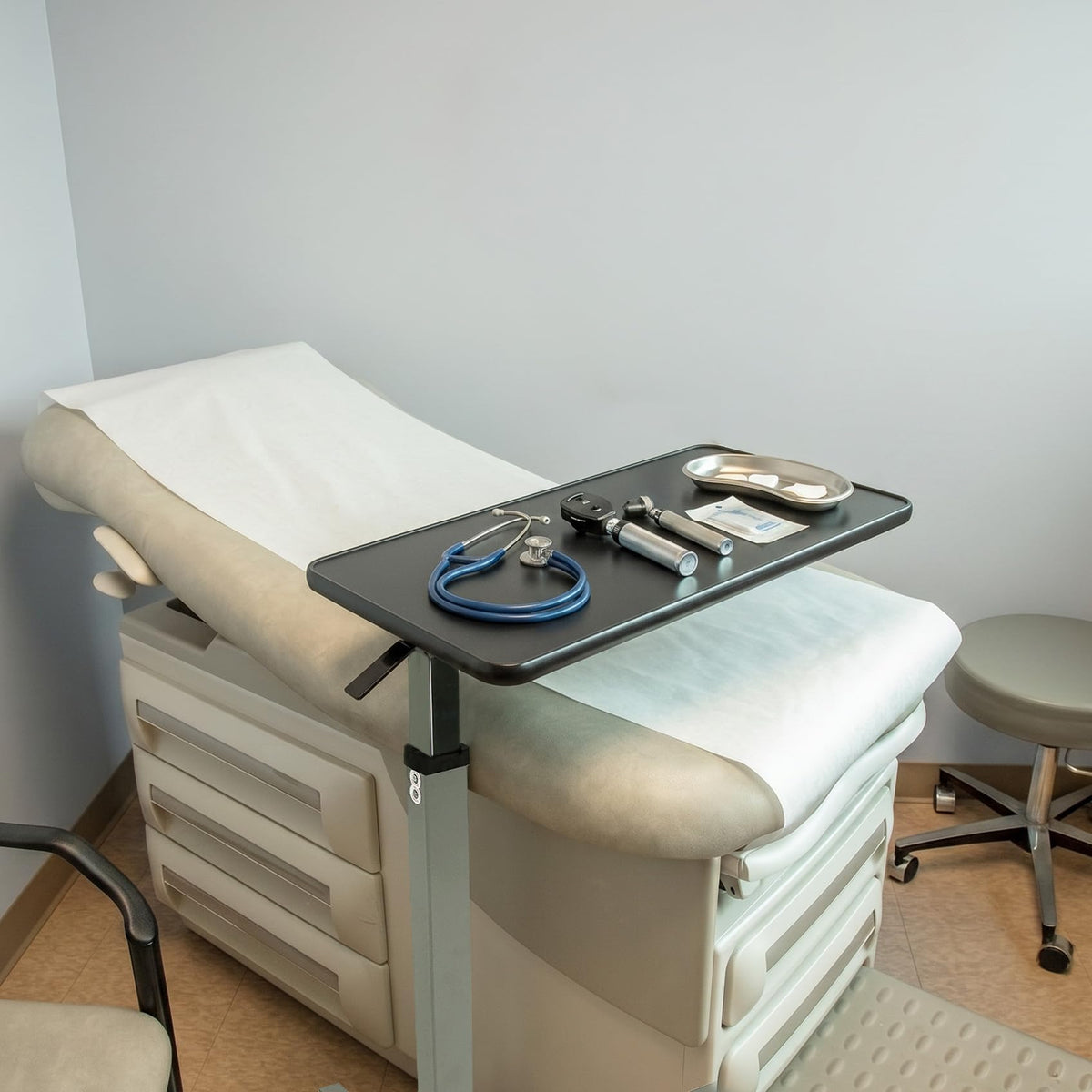 Adjustable Overbed Table with Wheels D644