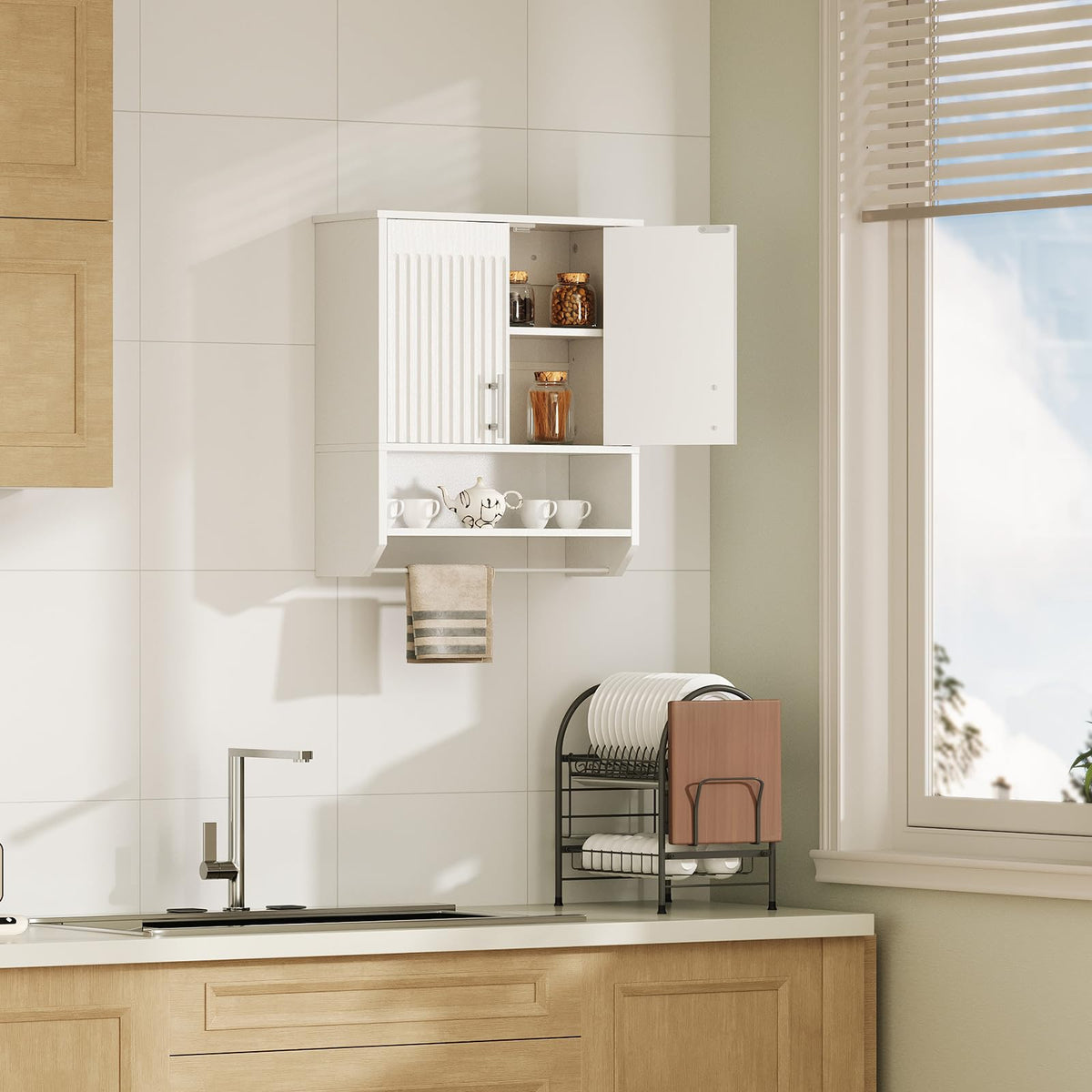 White Fluted Bathroom Wall Cabinet with Towel Rack P974